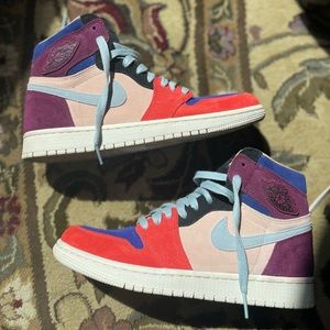 Nike Air Force 1 Aleali May x Wmns Air Jordan 1 Retro High “ Court Lux”